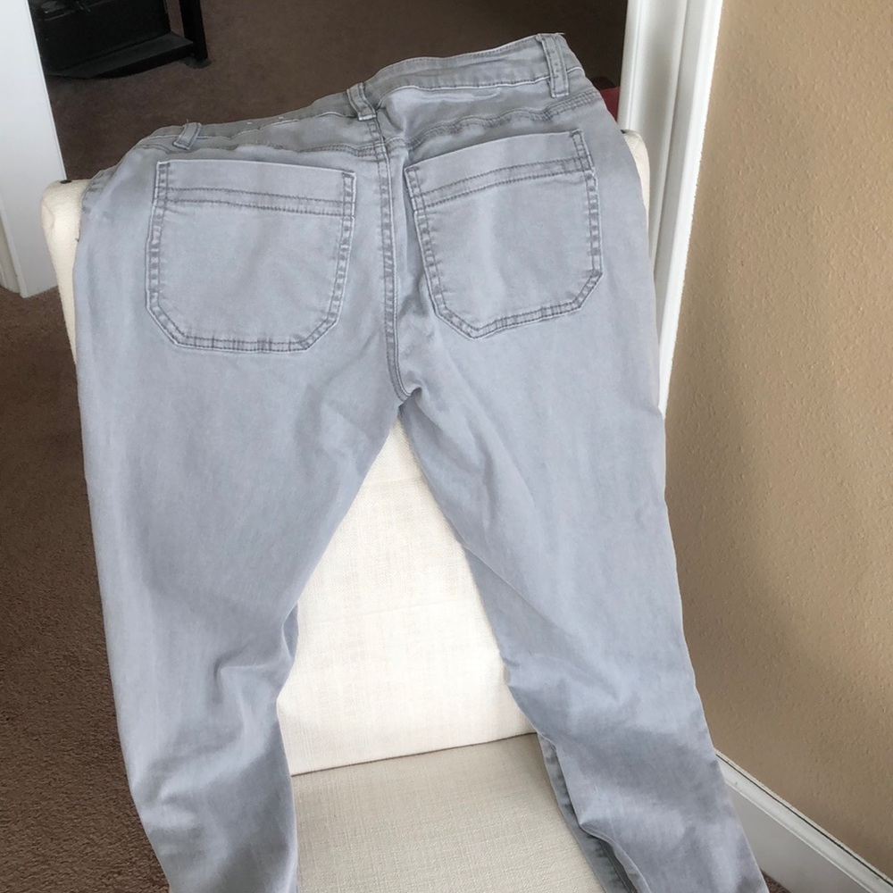 Jeans - Picture 4 of 5